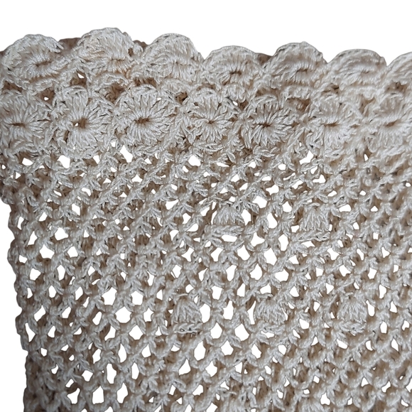 Vintage Ivory Cream Victorian Crochet Lacey Mesh Wrist Length Feminine Gloves - Picture 8 of 16